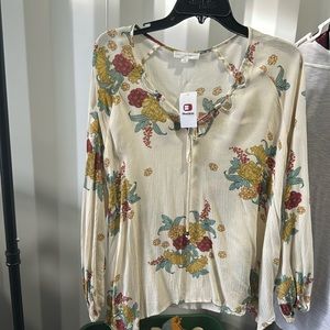 Floral long sleeve blouse